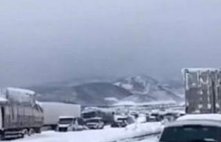 TAG otoyolu Osmaniye bölümünde ulaşıma kar engeli