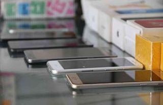 Taksit düzenlemesini olumlu bulan telefoncular yenilenmiş...