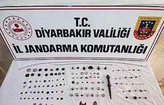 Tarihi eserleri 1 milyon 250 bin TL’ye satmak isterken...