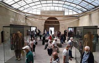 Tarsus Kültür Evi’ni 1 yılda 48 bin kişi ziyaret...