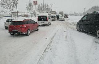 TEM Otoyolu Bolu-Ankara geçişi ulaşıma kapandı