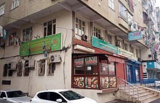 Teröristlere saygı duruşunda bulunan DBP Diyarbakır...