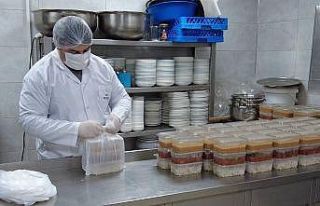 Tokat Belediyesi Aşevi, soğuk kış günlerinin...