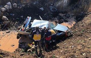 Tokat’ta otomobil sulama kanalına devrildi: 4 yaralı