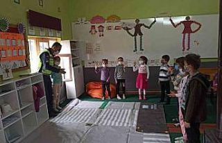 Trafik dedektifleri projesi kapsamında öğrencilere...