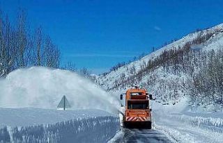Tunceli’de 154 köy yolu ulaşıma kapandı, bir...