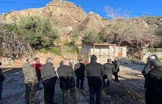 Turizm bölgesi Assos’da kaya ıslah çalışmaları...
