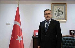 Türkiye Diyanet Vakfının yeni genel müdürü İzani...