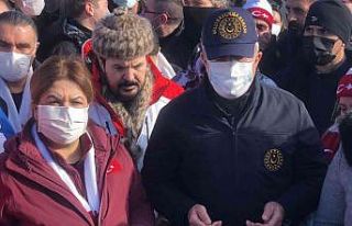 Türkiye Sarıkamış’ta şehitlerine yürüyor