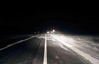 Ulaşıma kar ve tipi engeli