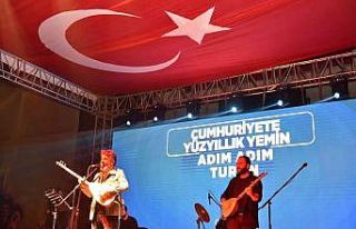 Ülkücüler "Cumhuriyete Yüzyıllık Yemin”...