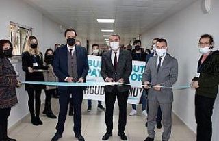 Üniversitelilerden cezaevindeki çocuklara yardım...