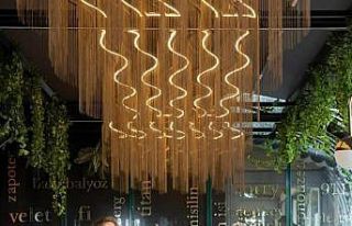 Ünlü moda tasarımcısı Yüksel, 2022-2023 yaz...