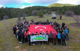 Uşak Belediyesi, üniversite öğrencilerine doğa...