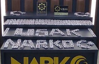 Uşak’ta 3 bin 919 sentetik hap ele geçirildi