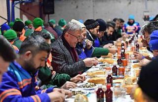 Üsküdar Belediyesi karla mücadele ekiplerini balık...