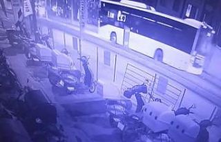 Üsküdar’da İETT otobüsü şoförü direksiyon...