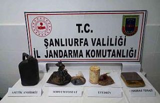 Uyuşturucu yapımında kullanılan malzemeler ele...