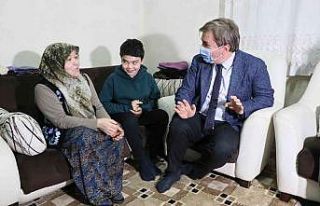 Vali 43 daire müdürüyle bir bir kapıları çalıyor