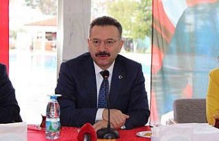 Vali Aksoy, gazeteciler ile bir araya geldi