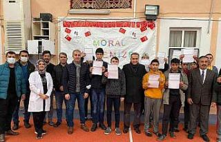 Vali Çuhadar, çocuk bakım merkezlerini inceledi