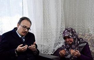 Vali Kızılkaya’dan şehit annesine ziyaret