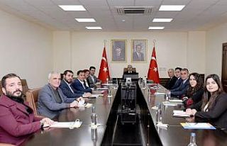 Vali Su, Mersin Yeşilay’ın yeni yönetimi ile...