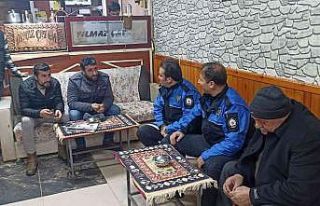 Van polisinden bilgilendirme çalışması