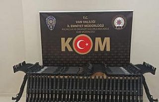 Van’da 150 pompalı av tüfeği ele geçirildi