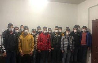 Van’da 25 kaçak göçmen yakalandı