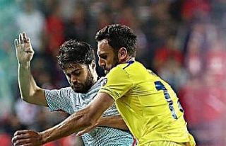 Vedat Muriqi’den, eski takım arkadaşı Ahmet Çalık’a...