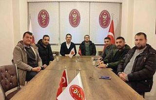 VHO yeni ofisinde meslektaşlarını ağırladı