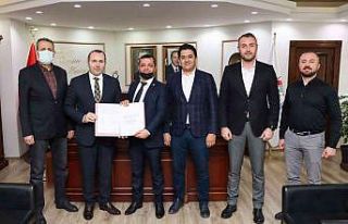 Yalova Belediyesi memurlarına yüzde 120 SDS artışı