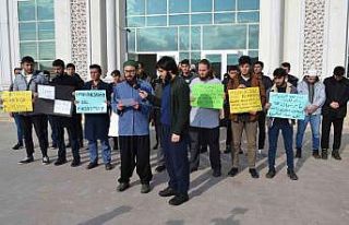 Yalova Üniversitesi öğrencileri, Cihad Kısa’yı...