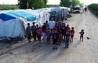 Yardım gönüllüsü işadamı Sever Okur: “1 milyon...