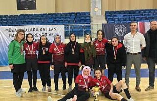 Yenipazarlı kızlar tarih yazdı