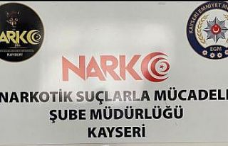 Yolcu otobüsüne uyuşturucu operasyonu