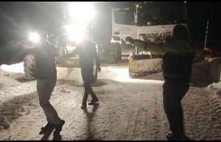 Yozgat’ta 247 köy yolunu ulaşıma açtılar, sevinçlerini...