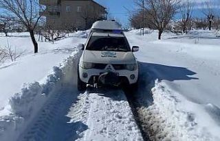 Yüksek ateşi olan çocuğu hastaneye UMKE yetiştirdi