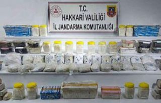 Yüksekova 97 kilo uyuşturucu ele geçirildi