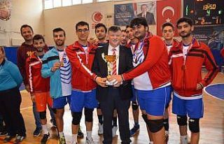 Yurtlar Arası Voleybol İl Birinciliği müsabakaları...