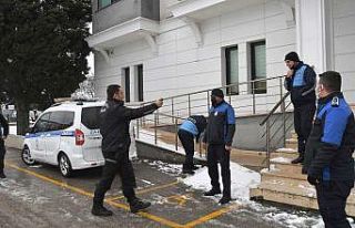 Zabıtaya biber gazı eğitimi