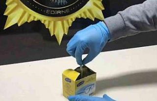 Zehir tacirinin gözlük mendili oyunu tutmadı