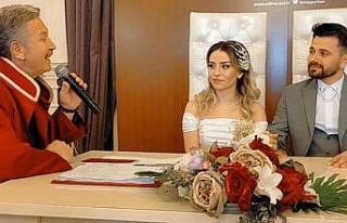 22 çift, 22.02.2022 Edirne Günü’nde "evet"...