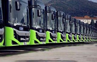 22 yeni otobüs seferlere başladı