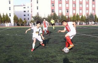 23 Nisan Futbol Turnuvası 101 takımla başladı