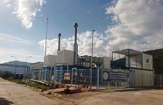 389 Bin hanenin elektriği çöpten