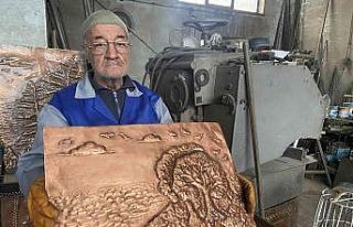 40 yıldan fazladır bakırı döverek eşsiz eserler...