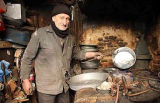 41 yıllık kalay ustası Alkış, gelişen teknolojiye...