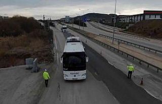 43 ilin geçiş güzergahında otobüs denetimi: Sürücüler...